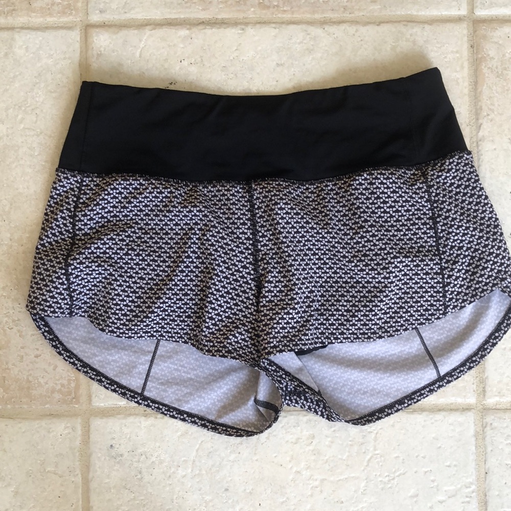 Lululemon Speed Up Short 2.5” - Never worn